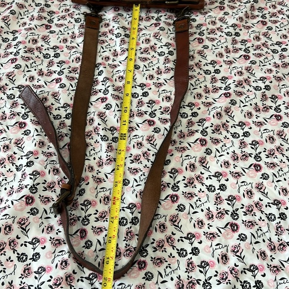 Fossil Leather Crossbody Bag - Picture 13 of 13